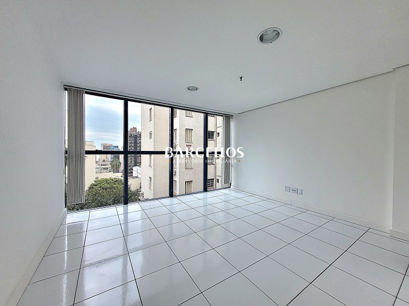 Sala no bairro Centro em Porto Alegre - Barcellos Assessoria Imobiliária - Porto Alegre - RS 