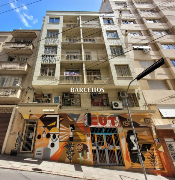 Apto 2d  no bairro Independência em Porto Alegre - Barcellos Assessoria Imobiliária - Porto Alegre - RS 
