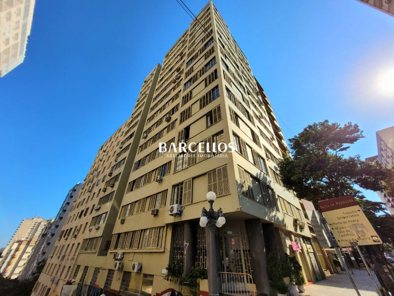 Apto 3d  no bairro Centro em Porto Alegre - Barcellos Assessoria Imobiliária - Porto Alegre - RS 