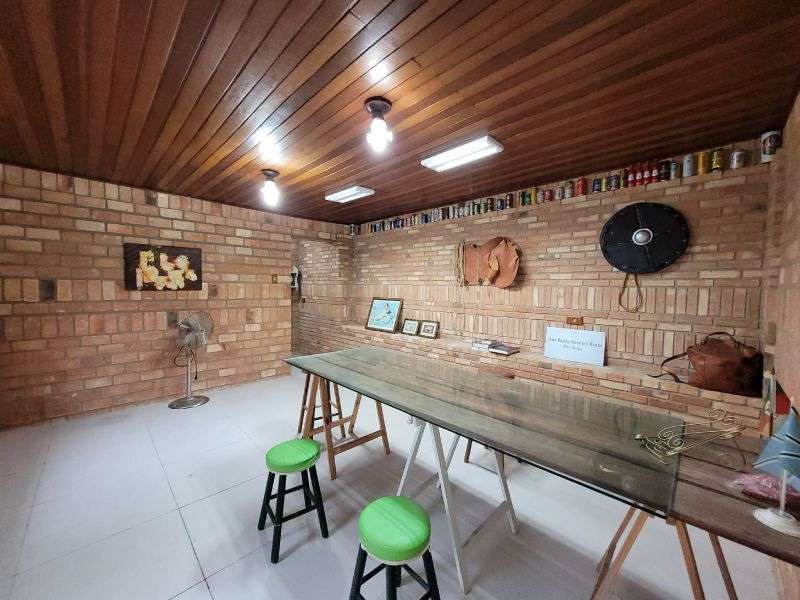 Casa 6 quartos  no bairro Jardim Itu Sabar em Porto Alegre/RS