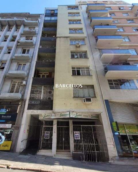 Apto 2 quartos  no bairro Centro em Porto Alegre/RS