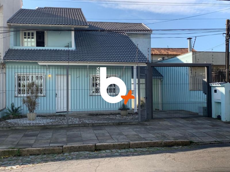 Casa 3d  no bairro Jardim Itu Sabará em Porto Alegre - Barcellos Assessoria Imobiliária - Porto Alegre - RS 