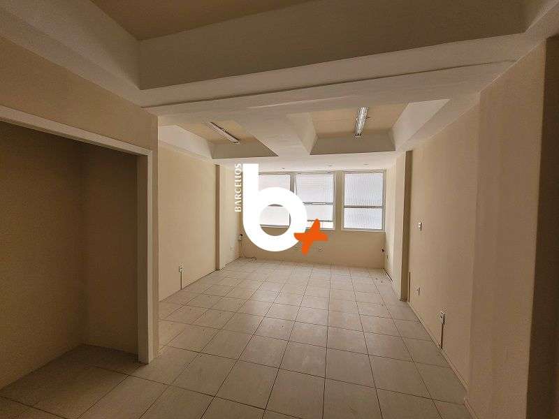Sala 1d  no bairro Centro em Porto Alegre - Barcellos Assessoria Imobiliária - Porto Alegre - RS 