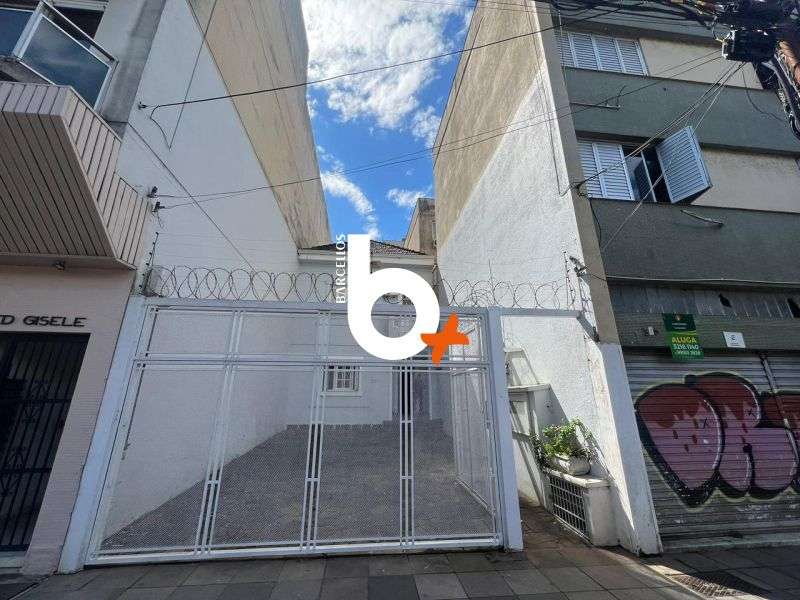 Sobrado Comercial no bairro Centro em Porto Alegre - Barcellos Assessoria Imobiliária - Porto Alegre - RS 