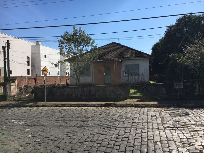 TERRENO no Petrópolis