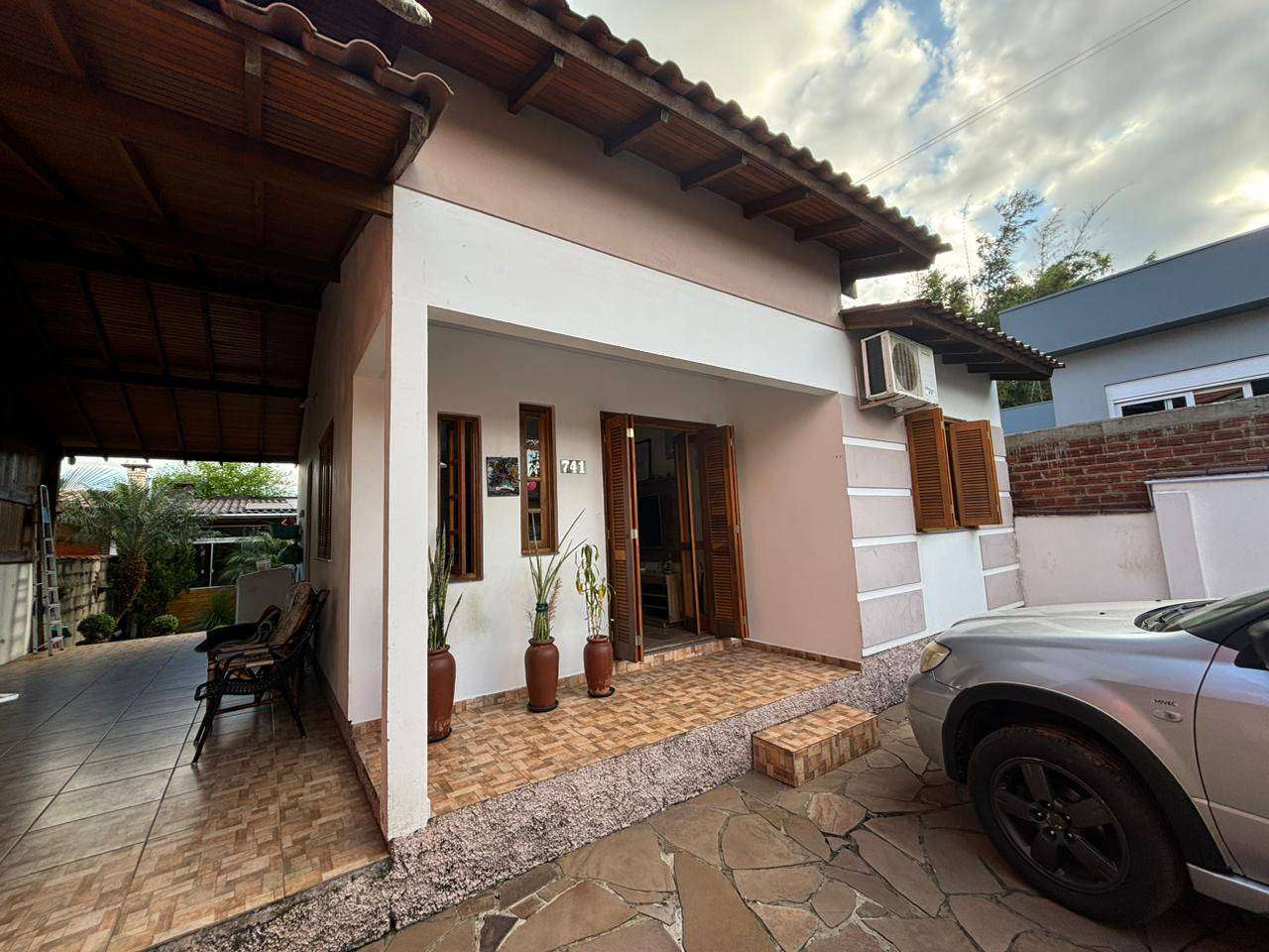 CASA DE ALVENARIA 3 quarto(s)  no Petrópolis
