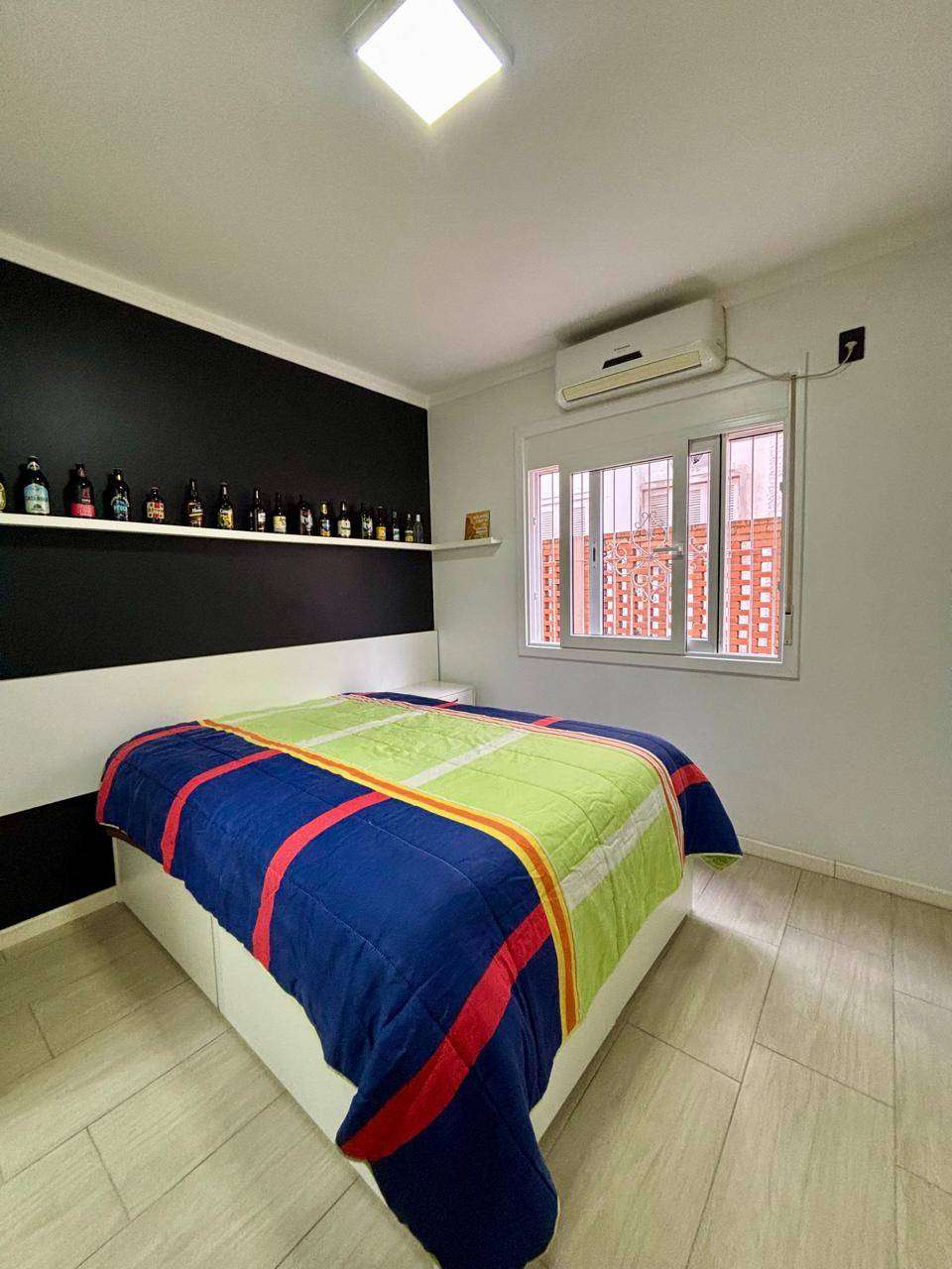 AP 2 DORM. 2 quarto(s)  no Centro