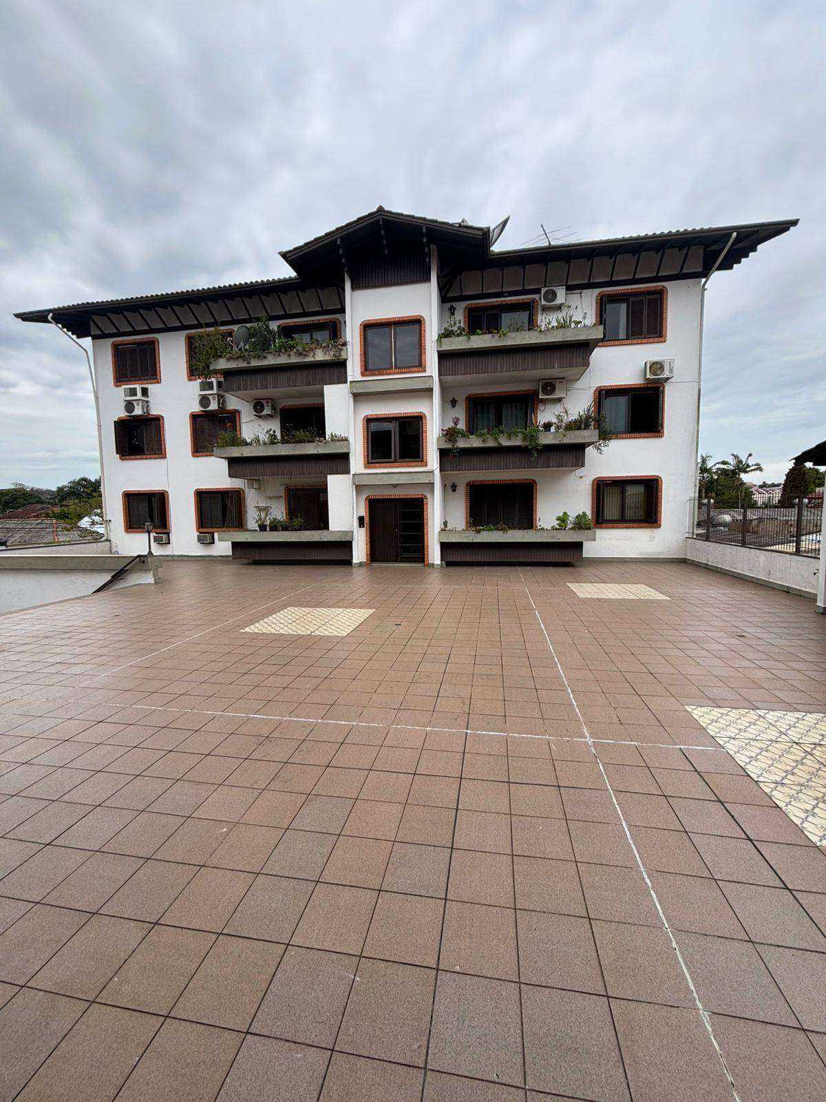 AP 2 DORM. 2 quarto(s)  no Centro