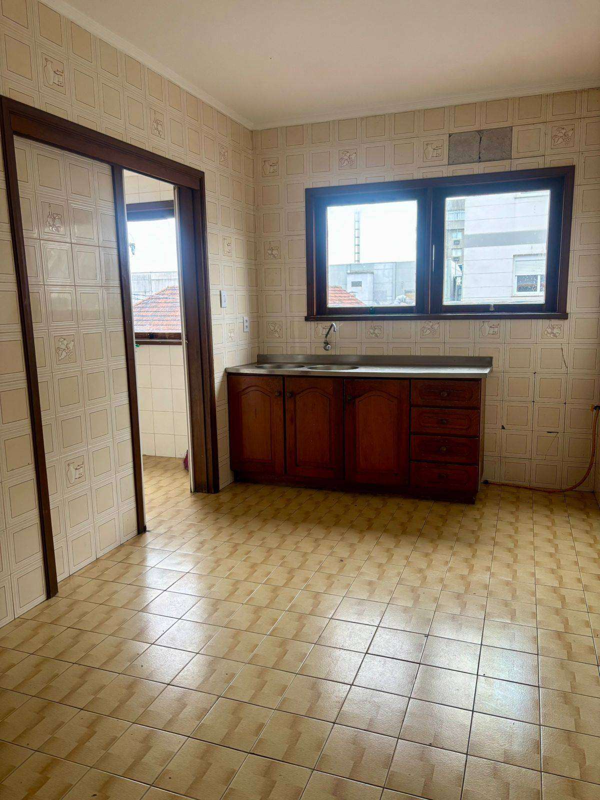 AP 2 DORM. 2 quarto(s)  no Centro