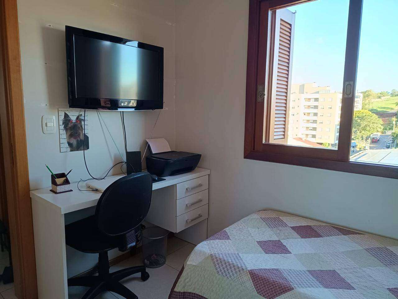 AP 2 DORM. 2 quarto(s)  no Centro