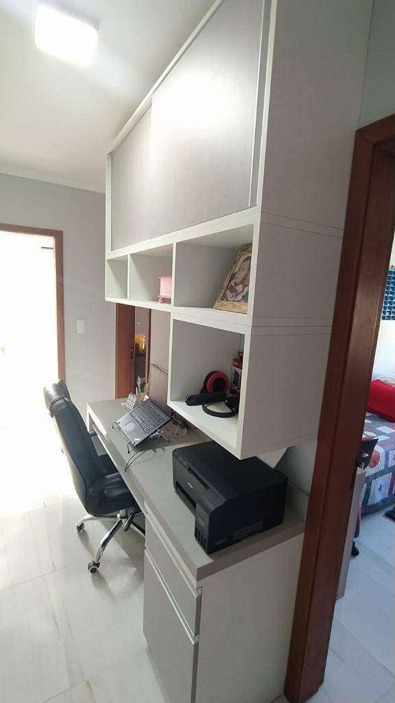 AP 2 DORM. 2 quarto(s)  no Centro
