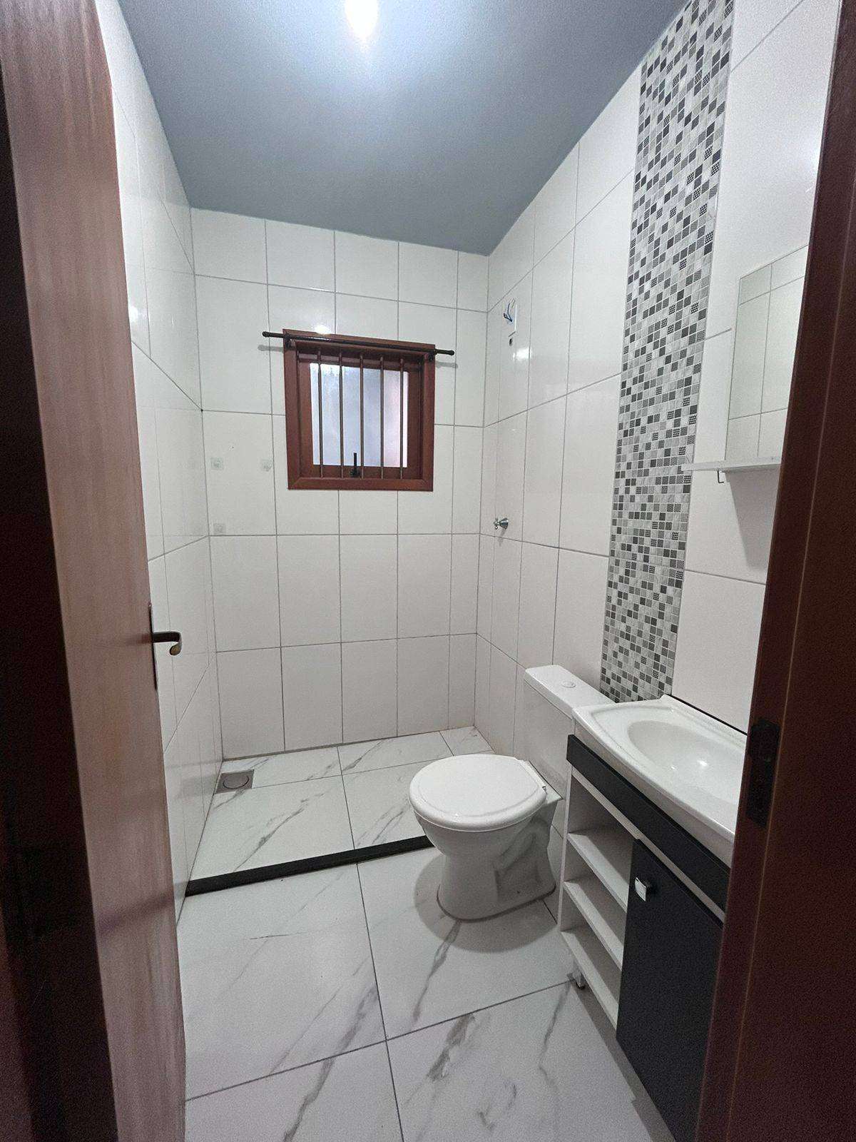 CASA DE ALVENARIA 1 quarto(s)  no Santa Rosa