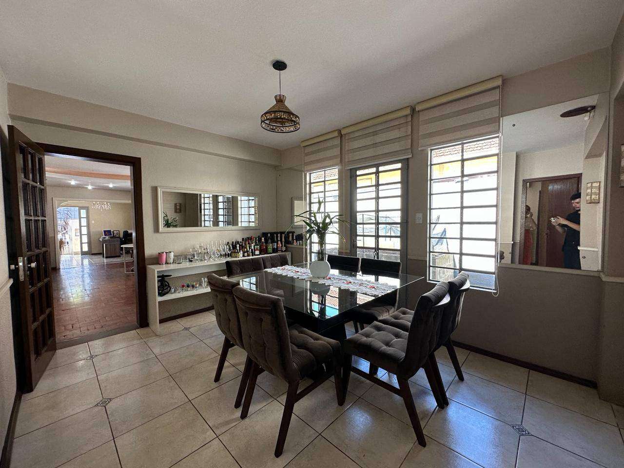 CASA DE ALVENARIA 3 quarto(s)  no Petrópolis