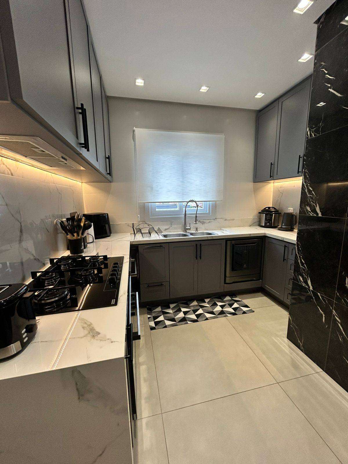 AP 3 DORM. 3 quarto(s)  no Morro do Leoncio