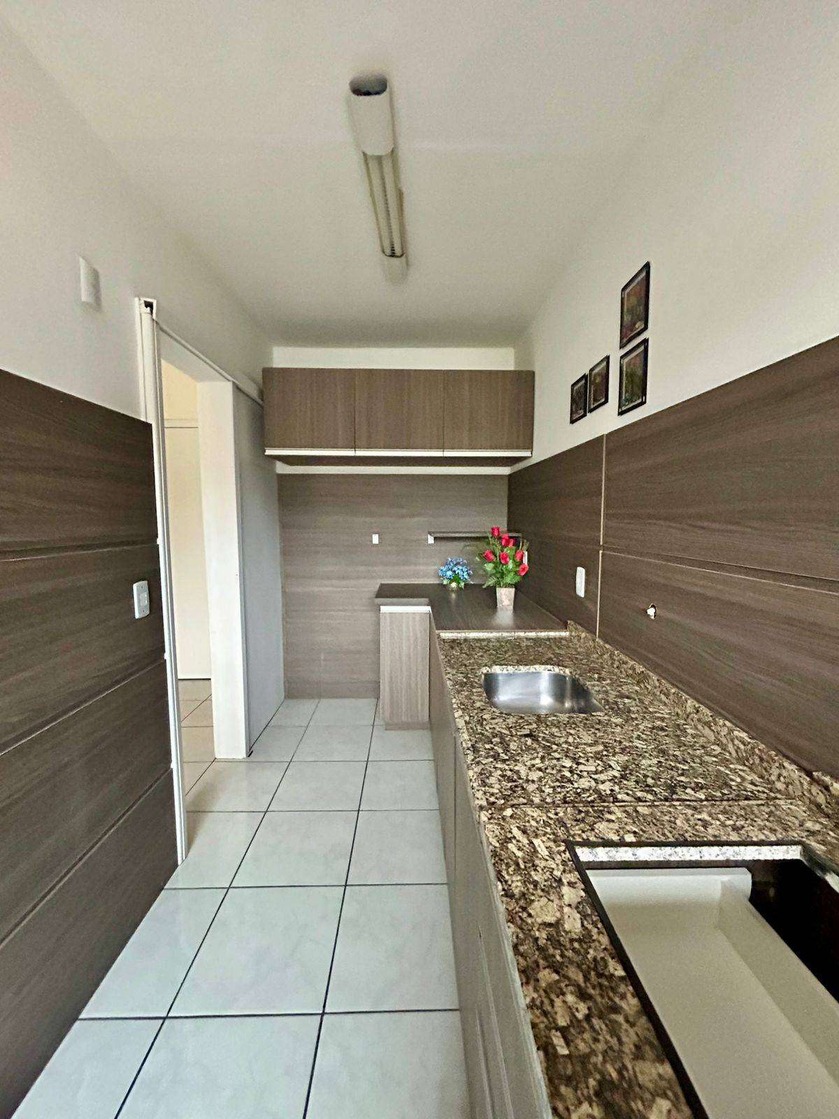 AP 2 DORM. 2 quarto(s)  no Centro