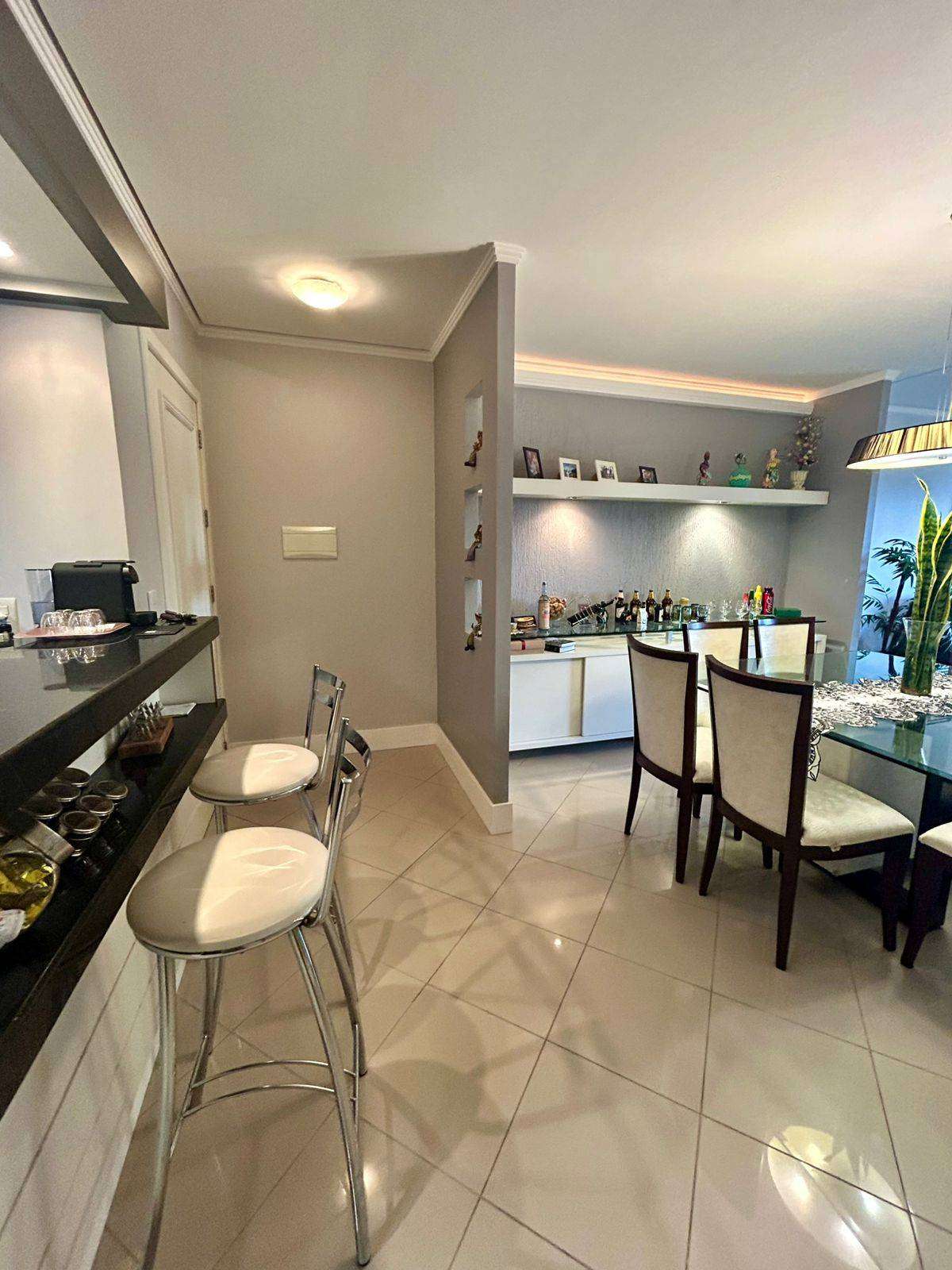 AP 3 DORM. 3 quarto(s)  no Centro