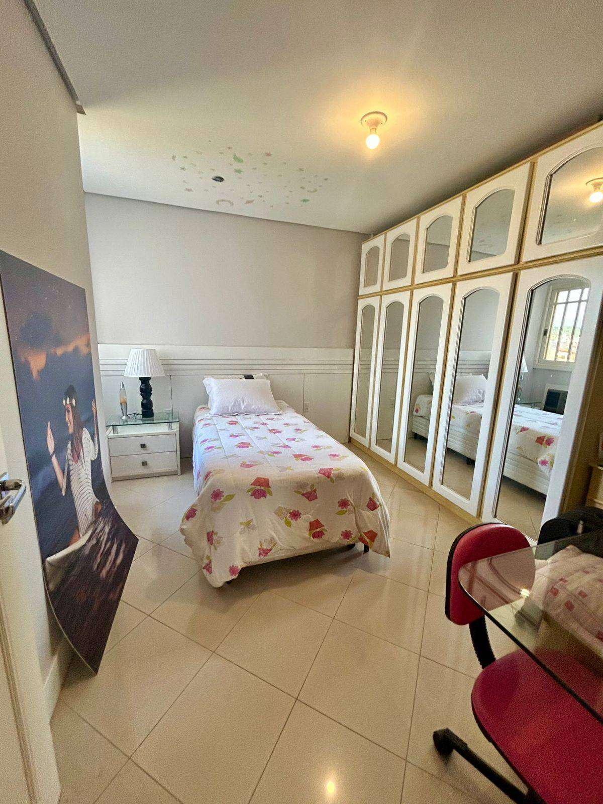 AP 3 DORM. 3 quarto(s)  no Centro