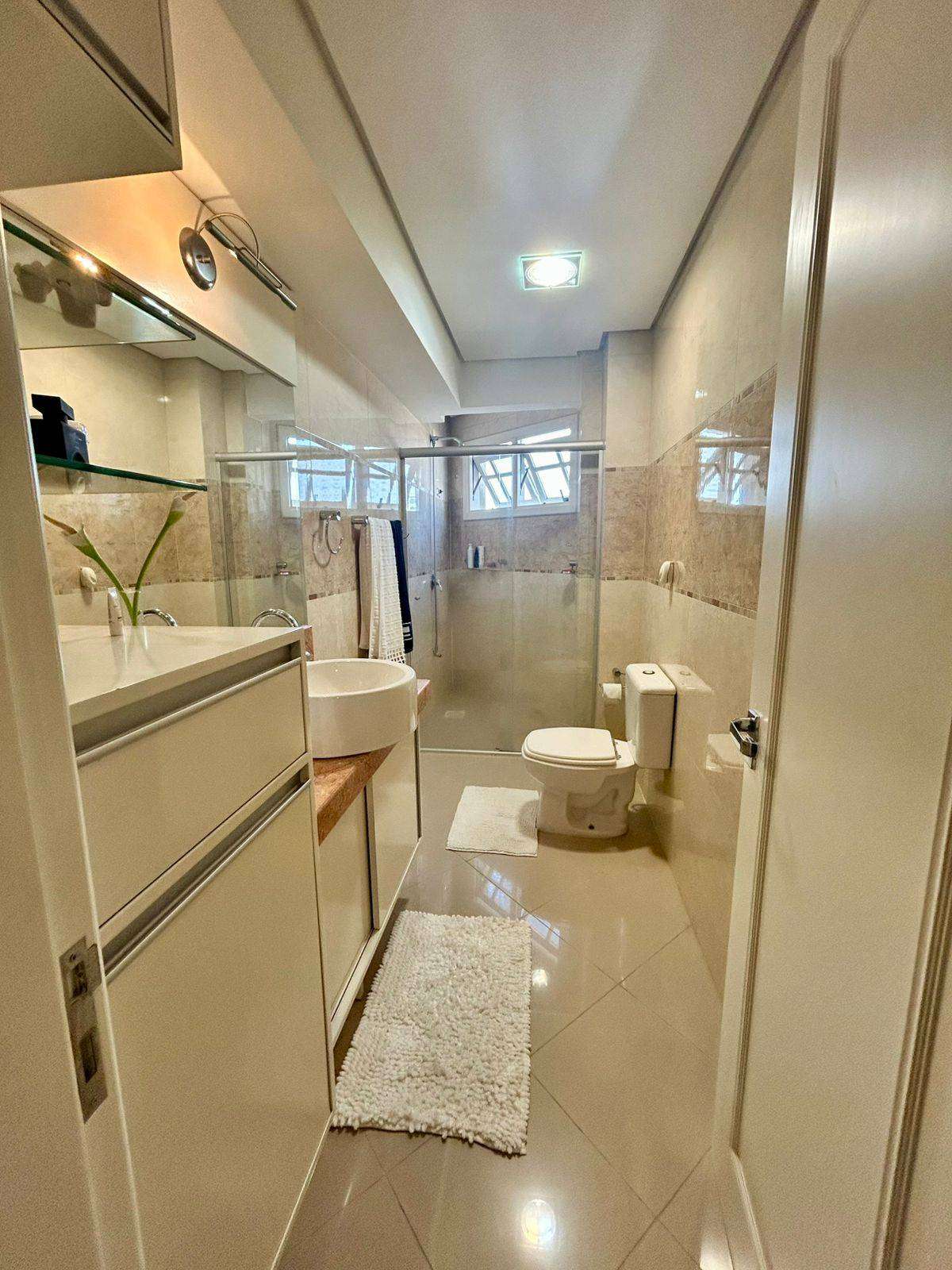 AP 3 DORM. 3 quarto(s)  no Centro