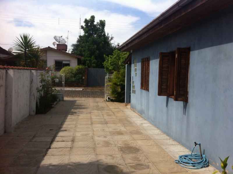 Casa 4 Dormitórios  sendo 1 suíte,  no Jardim do Prado em Taquara