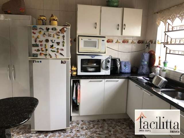 Casa 3 Dormitórios  sendo 2 suítes,  no Petrópolis em Taquara