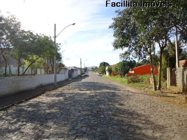 Casa 3 Dormitórios  no Santa Terezinha em Taquara