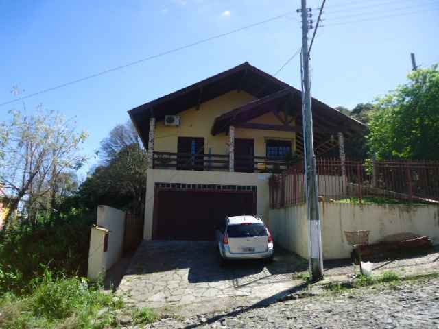 Casa 3 Dormitórios  sendo 1 suíte,  no Nossa Senhora de Fátima em Taquara