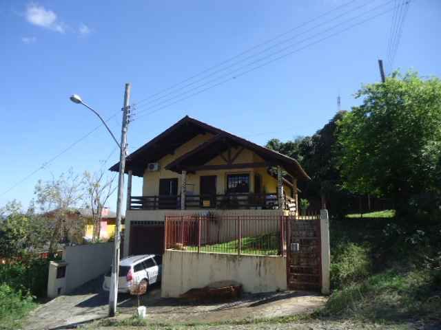 Casa 3 Dormitórios  sendo 1 suíte,  no Nossa Senhora de Fátima em Taquara