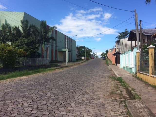 Casa 5 Dormitórios  sendo 1 suíte,  no Petrópolis em Taquara