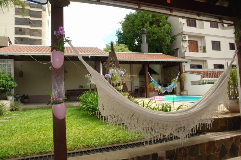 Casa 4 Dormitórios  sendo 2 suítes,  no Recreio em Taquara