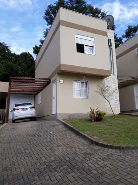 Casa 2 Dormitórios  no Petrópolis em Taquara