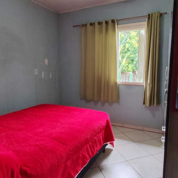 CASA 2 Dormitórios  no Petrópolis em Taquara