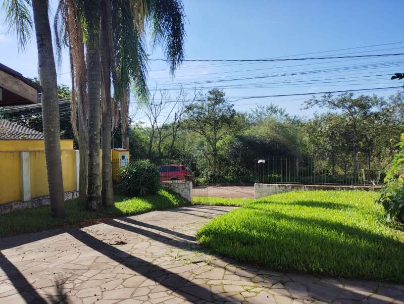 CASA 3 Dormitórios  sendo 1 suíte,  no Cruzeiro do Sul em Taquara