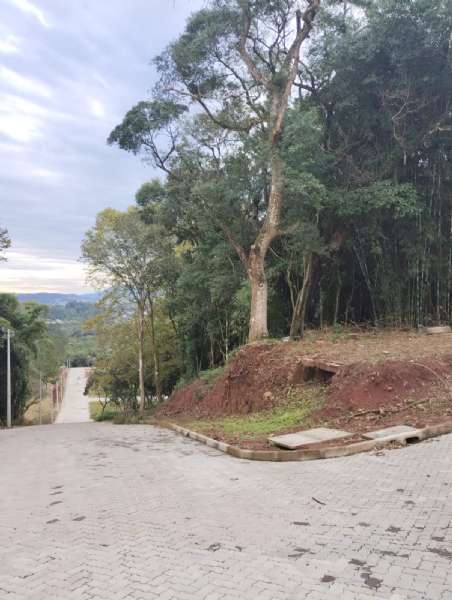 TERRENO no Km 4 em Taquara