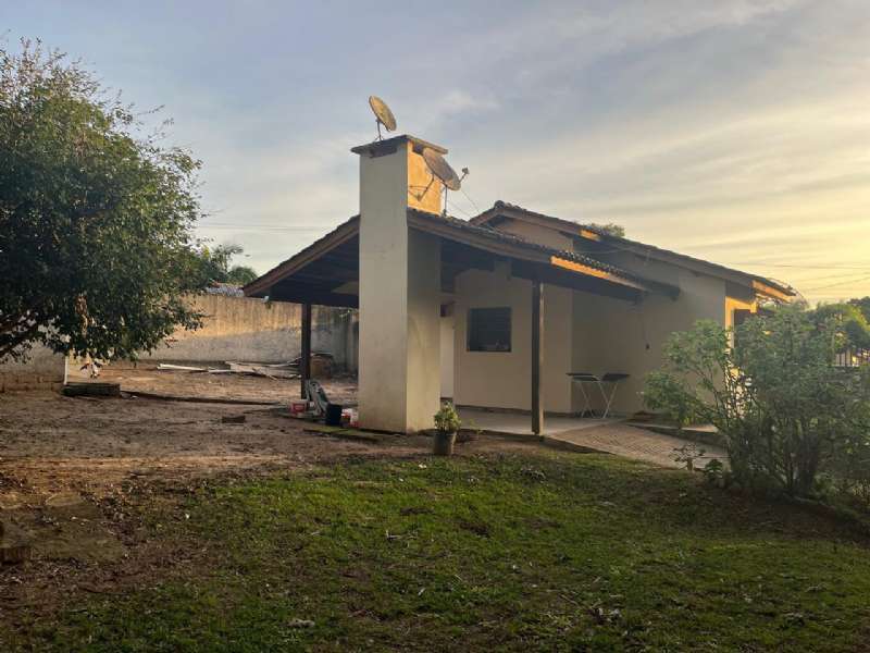 CASA 3 Dormitórios  no Funil em Parobé