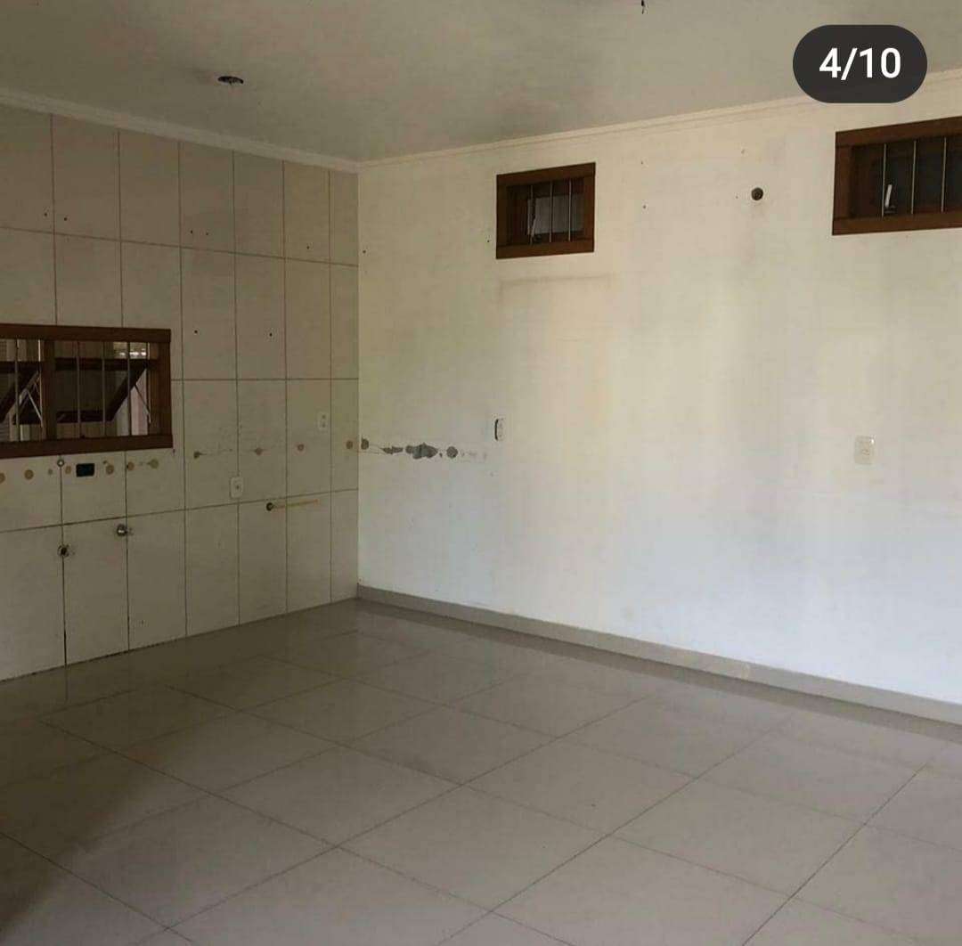 CASA 3 Dormitórios  no Petrópolis em Taquara