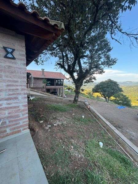 SITIO 2 Dormitórios  no Morro da Figueira em Rolante