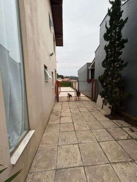 CASA 3 Dormitórios  no Santa Rosa em Taquara