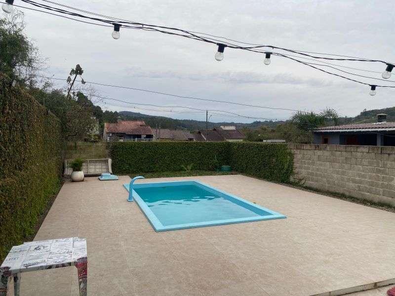 CASA 3 Dormitórios  no Santa Rosa em Taquara