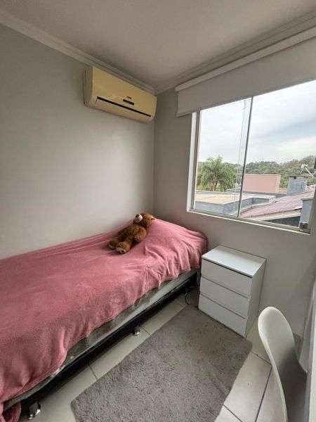 CASA 3 Dormitórios  no Santa Rosa em Taquara