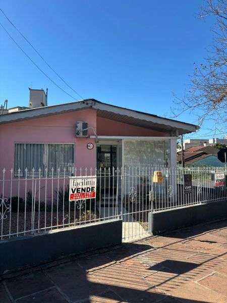 Casa Comercial no Morro do Leoncio em Taquara