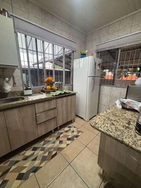 CASA 3 Dormitórios  sendo 1 suíte,  no Petrópolis em Taquara