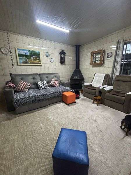 CASA 3 Dormitórios  sendo 1 suíte,  no Petrópolis em Taquara