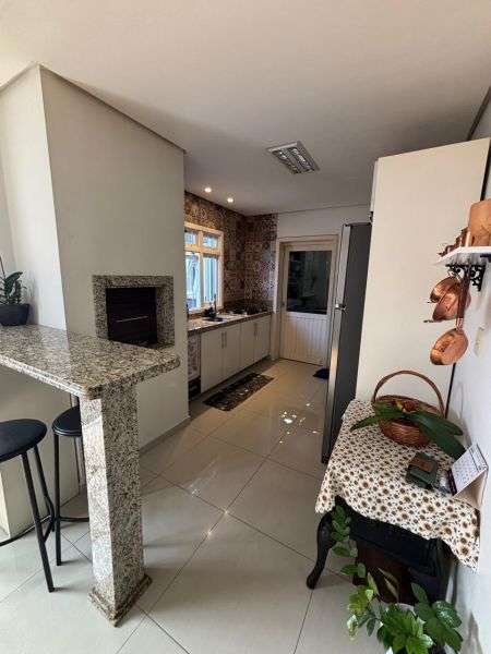 CASA 3 Dormitórios  sendo 1 suíte,  no Jardim do Prado em Taquara