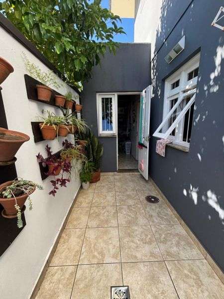 CASA 3 Dormitórios  sendo 1 suíte,  no Jardim do Prado em Taquara
