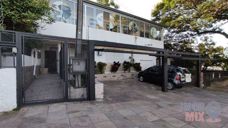 Casa Comercial no Jardim Sabará