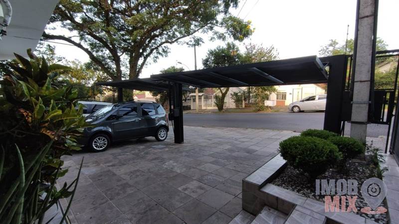 Casa Comercial no Jardim Sabará