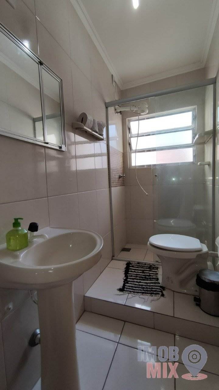 Casa Comercial no Jardim Sabará