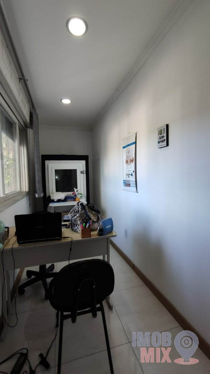 Casa Comercial no Jardim Sabará