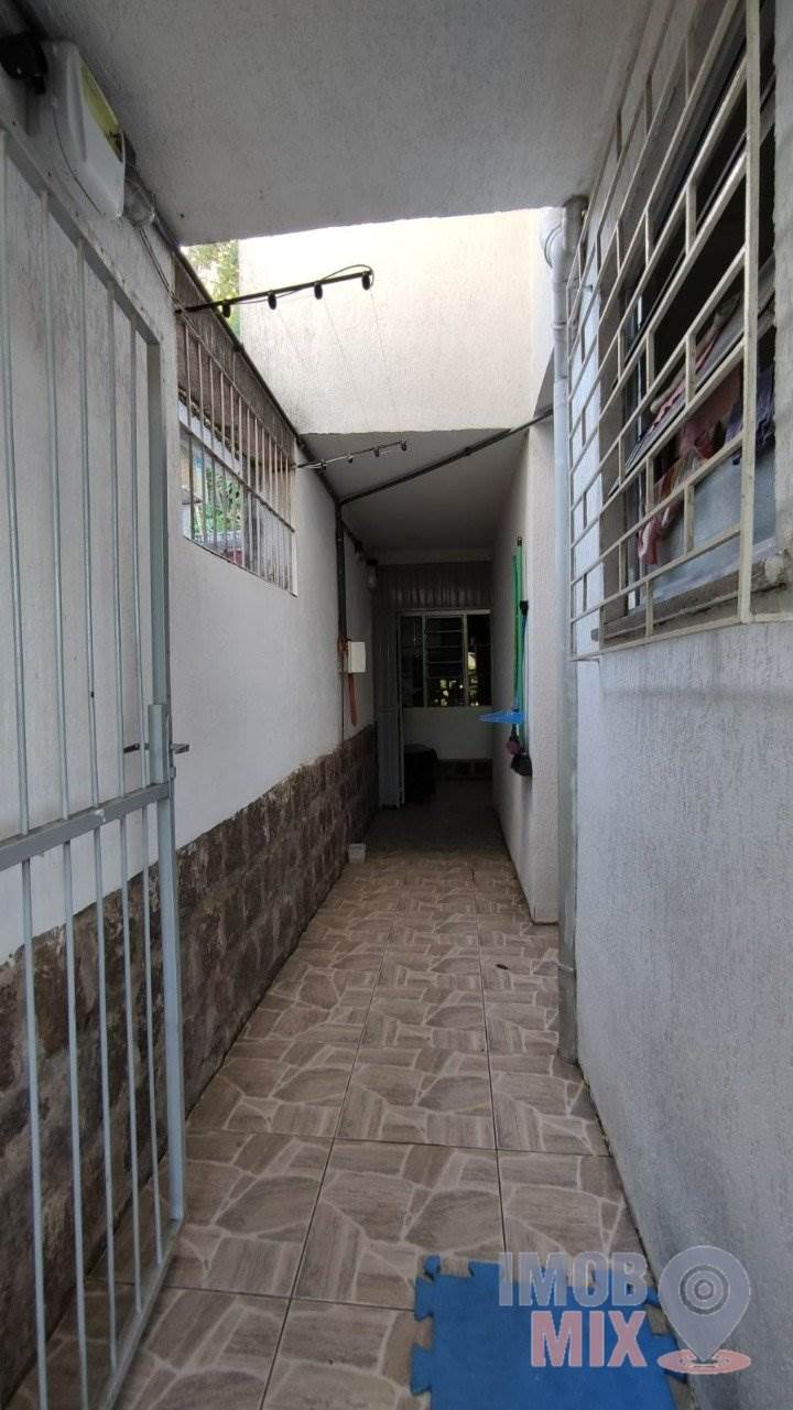 Casa Comercial no Jardim Sabará