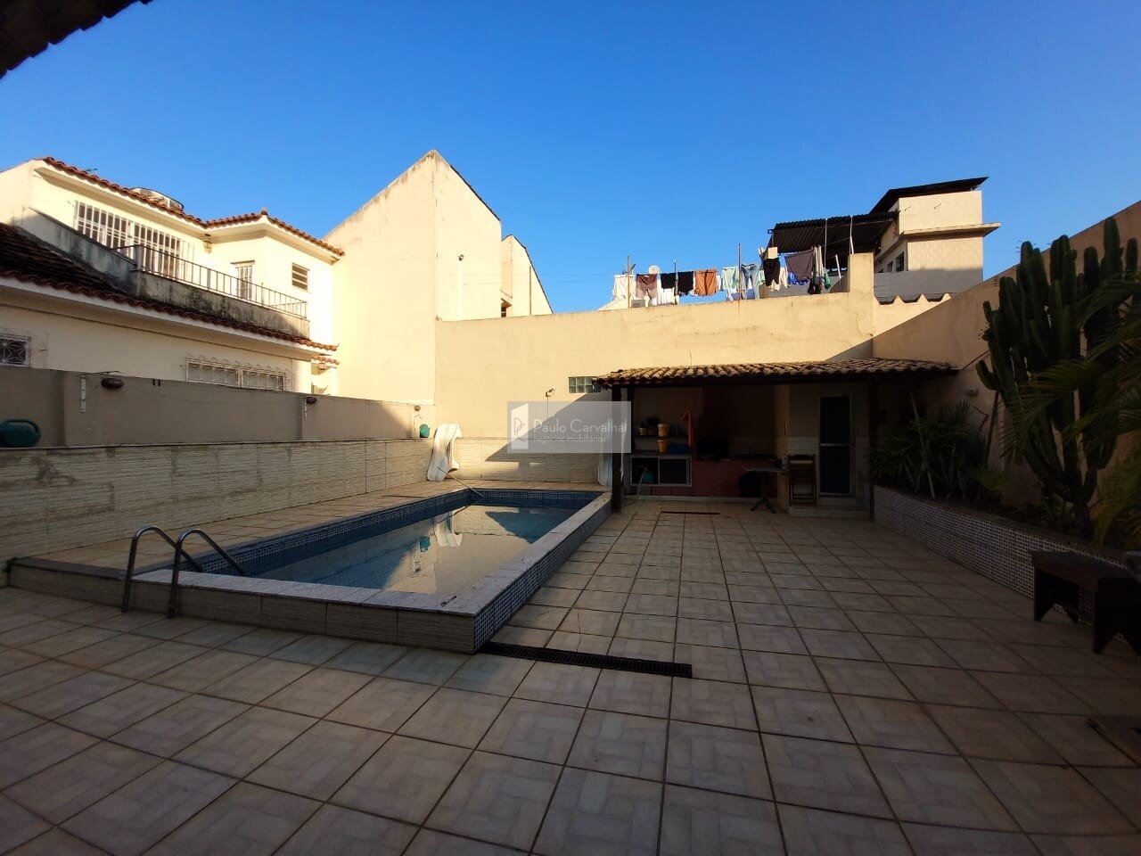 VENDO Maravilhosa CASA 3 Qtos, Piscina, 1 Sute, 359m - Vila da Penha